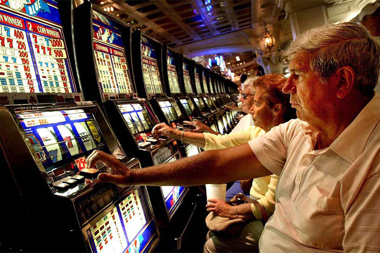 Local Land Based Casino VS Online Slots Casino